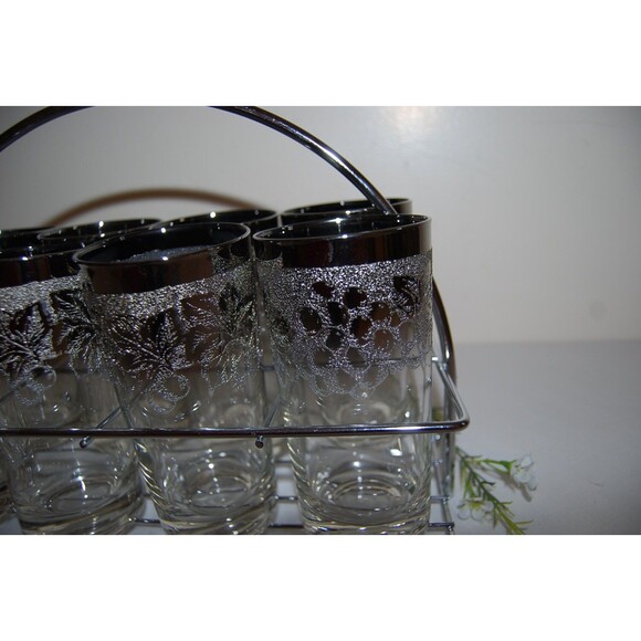 Vintage Glasses Eight Silver Etched with Carrier - Picture 2 of 5